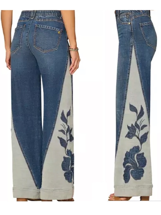 Democracy Denim - Democracy Women's Skyrise Appliqué Flare Jeans New with Tags size 12